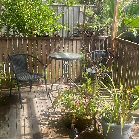 Melbourne Lakes Warm House Exterior foto